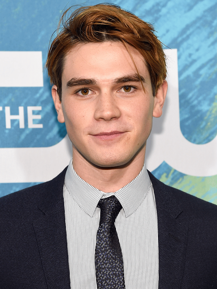 Kj Apa Age Who He S With Romantically His Natural Hair